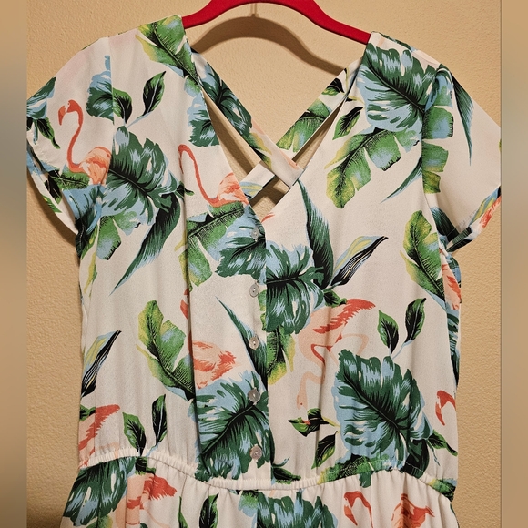 As U Wish Romper White and Pink Tropical Print Size Large  EUC - Picture 3 of 10